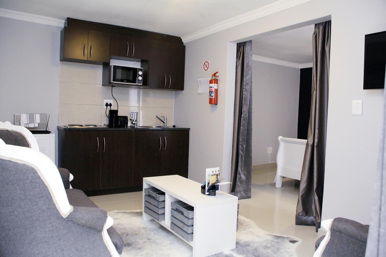 Kiendo Bed And Breakfast โจฮันเนสเบิร์ก ภายนอก รูปภาพ