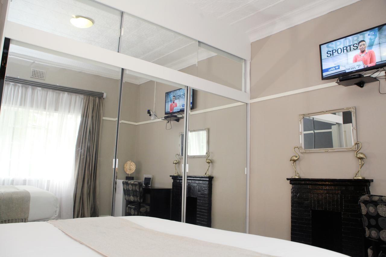 Kiendo Bed And Breakfast โจฮันเนสเบิร์ก ภายนอก รูปภาพ